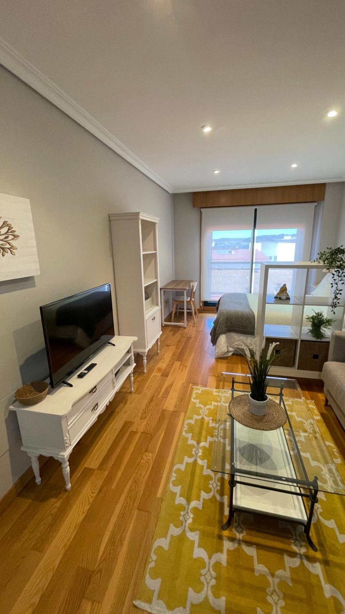 Estudio Centrico Con Garaje Y Vistas Al Mar. Vigo Esterno foto